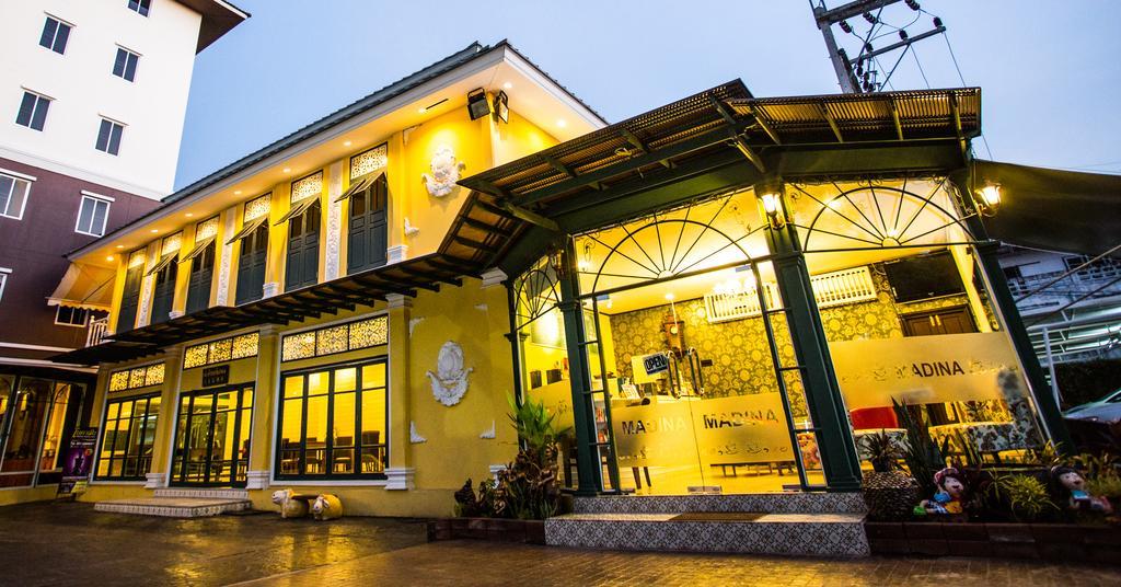 Madina Rayong Hotel Екстериор снимка