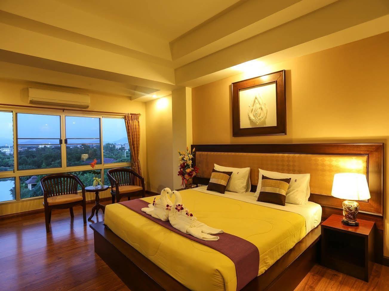 Madina Rayong Hotel Екстериор снимка
